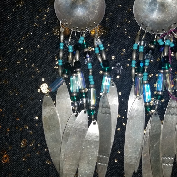 Vintage Signed NAI S.S. Concho Earrings - Picture 5 of 8